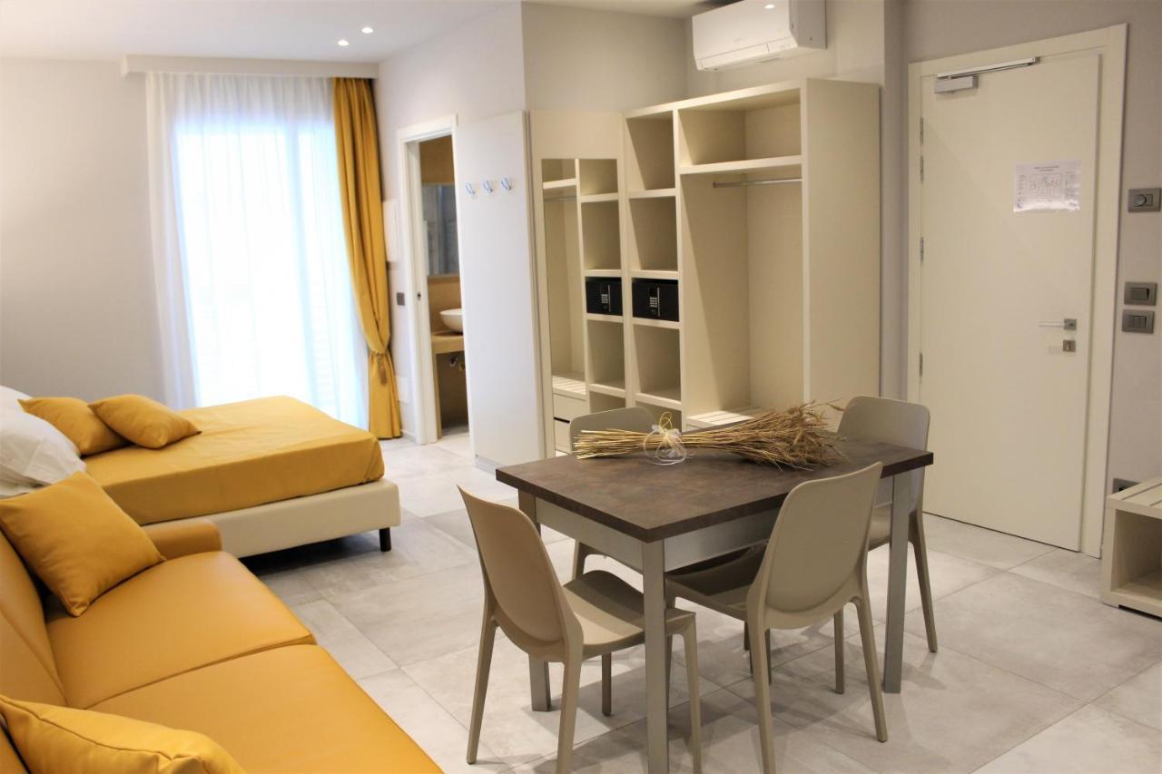 B&B Primrose Residence Hotel Rimini Kültér fotó