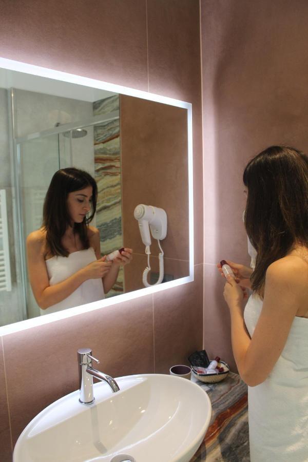 B&B Primrose Residence Hotel Rimini Kültér fotó