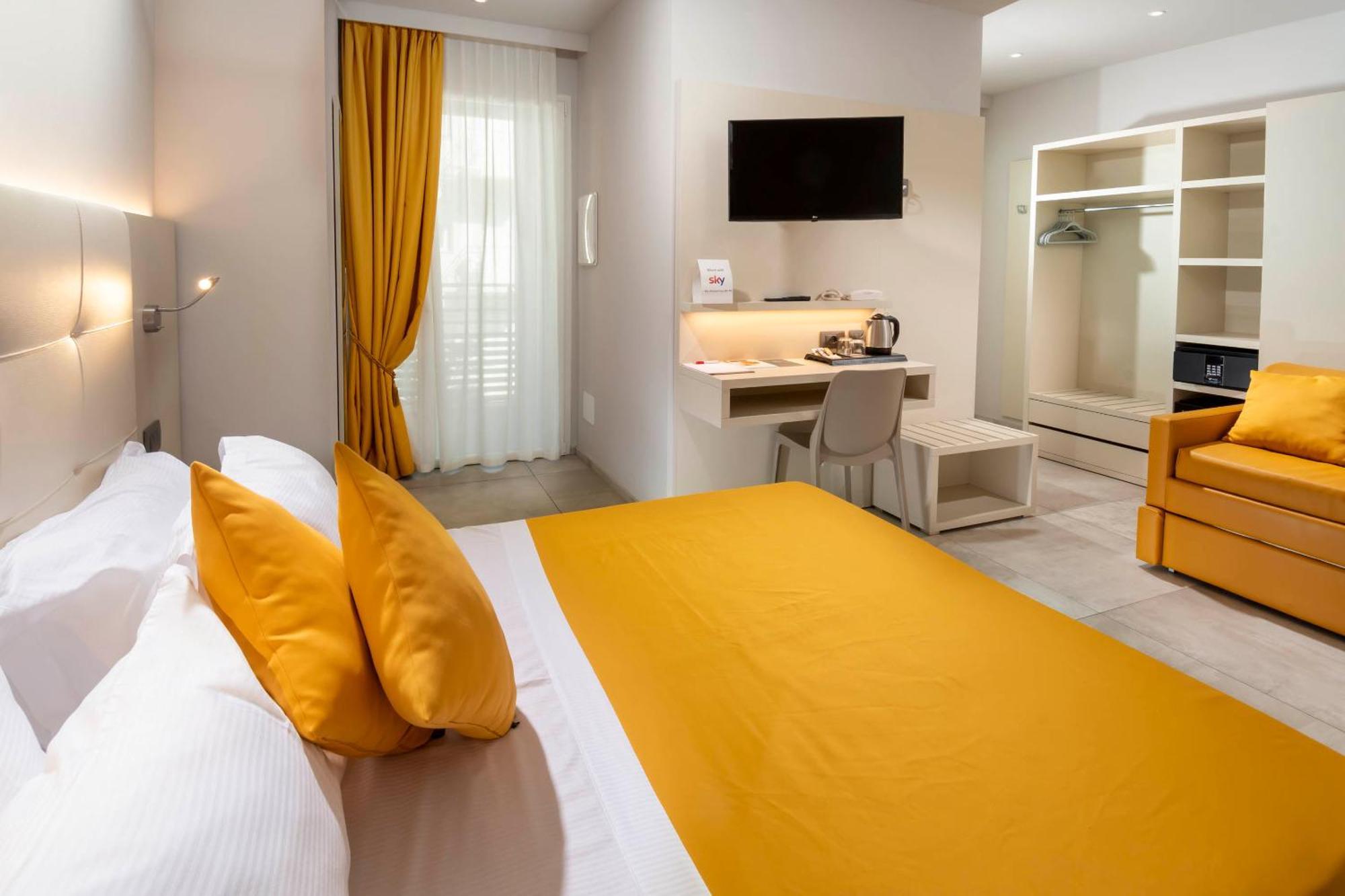B&B Primrose Residence Hotel Rimini Kültér fotó