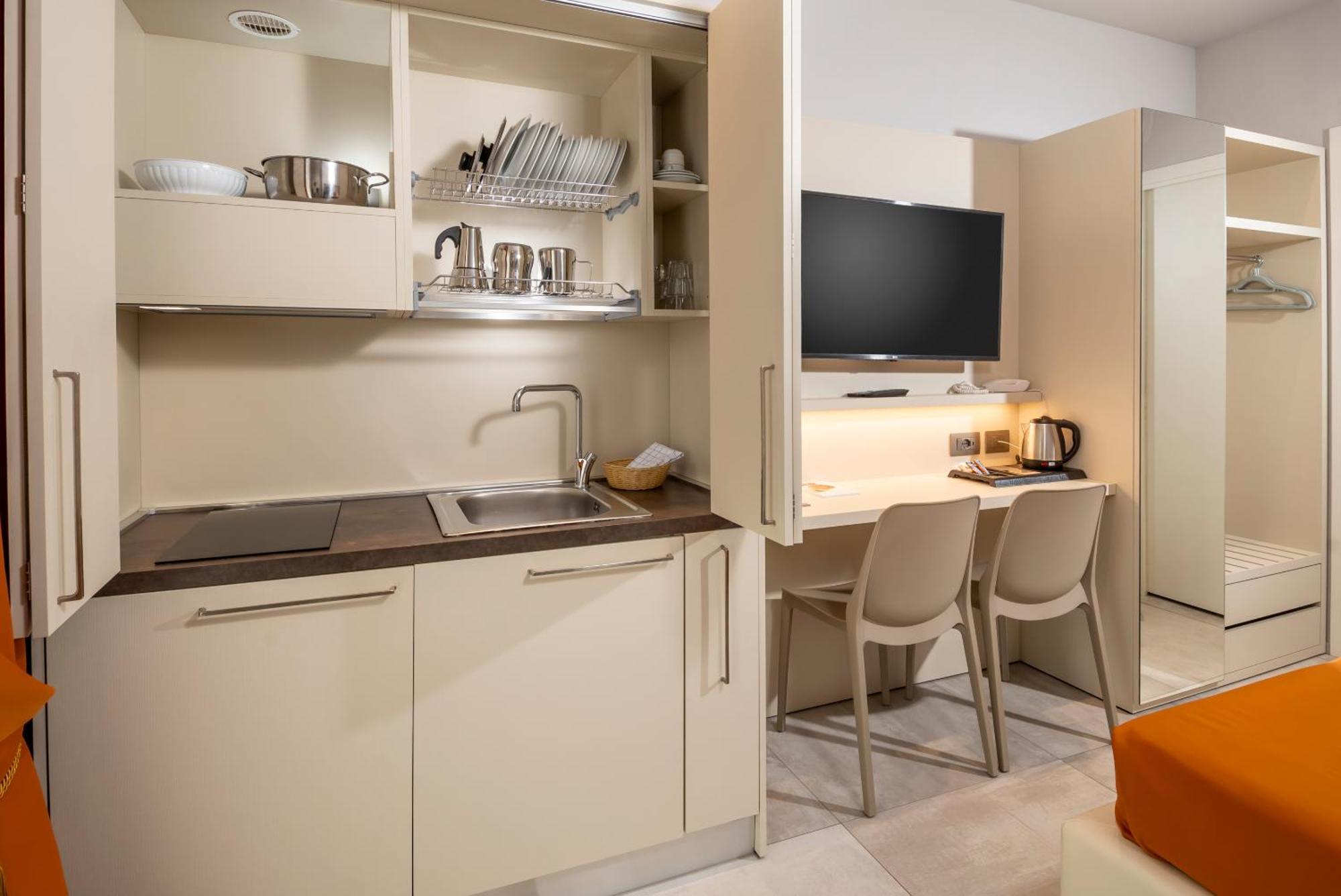 B&B Primrose Residence Hotel Rimini Kültér fotó